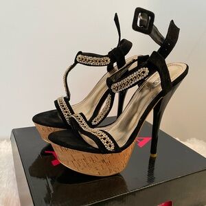 Black platform sandals
